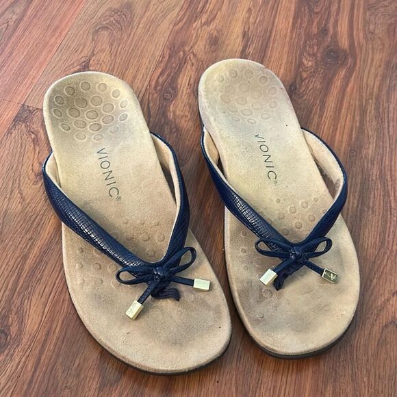 Vionic Canadian gold comfort walking shoes sandals flip-flops size 8.5 - Picture 1 of 6